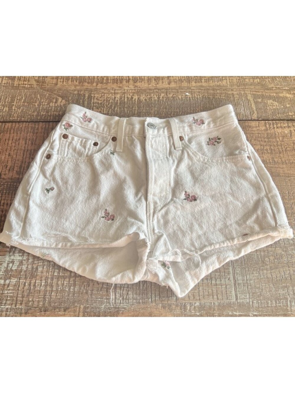 Levis 501 Premium Floral Flower Embroidered Jorts Jean Shorts White Size 25